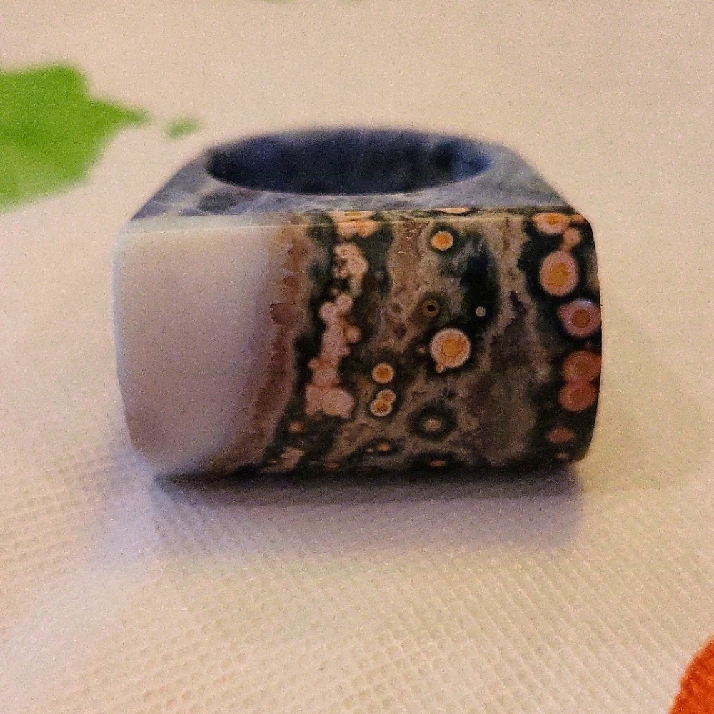 Size 10 Agate Ring